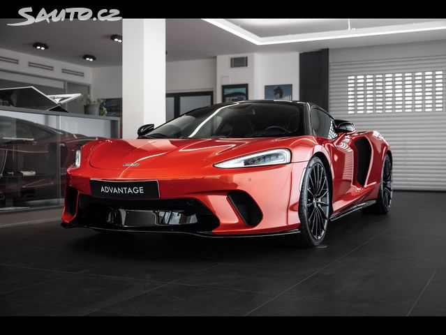 McLaren GT